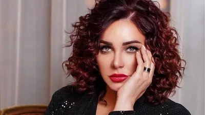 من يشتمني هو الكذاب.. سلاف فواخرجي تهاجم جمال سليمان بسبب تصريحاته عن مي سكاف من يشتمني هو الكذاب.. سلاف فواخرجي تهاجم جمال سليمان بسبب تصريحاته عن مي سكاف