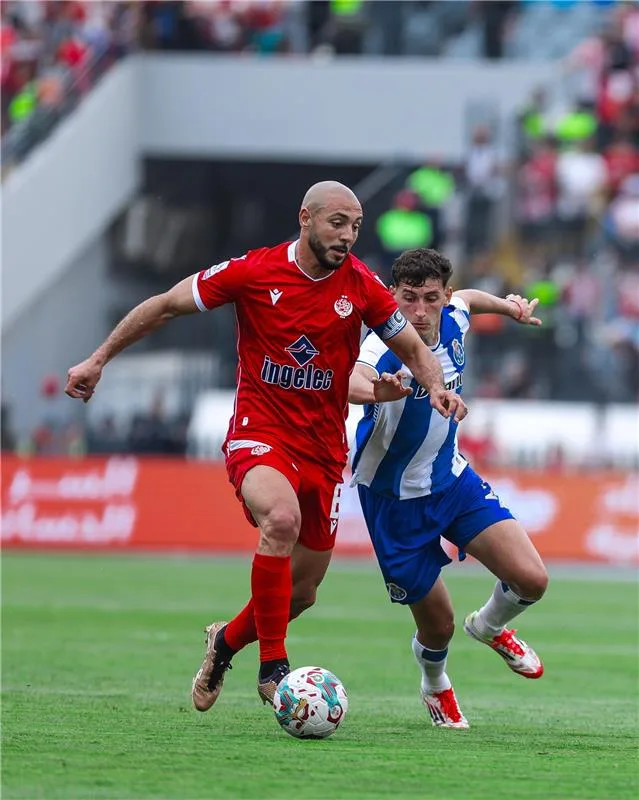 منافس الأهلي.. بورتو يتفوق على الوداد في آخر تحضيراته لكأس العالم للأندية منافس الأهلي.. بورتو يتفوق على الوداد في آخر تحضيراته لكأس العالم للأندية
