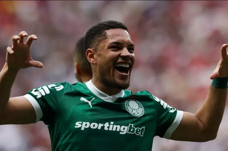 منافس الأهلي.. فيتور روكي يقود بالميراس لفوز شاق أمام فاسكو دا جاما بالدوري البرازيلي