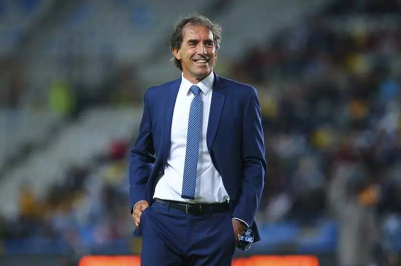 منافس الهلال وريال مدريد.. باتشوكا يعلن عن مغادرة مدربه قبل كأس العالم للأندية منافس الهلال وريال مدريد.. باتشوكا يعلن عن مغادرة مدربه قبل كأس العالم للأندية