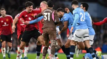 منافسة بين فريقي مانشستر للاستحواذ على نجم الأرجنتين