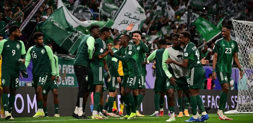 منتخب السعودية يستعد للبحرين بمواجهة منتخب عربي