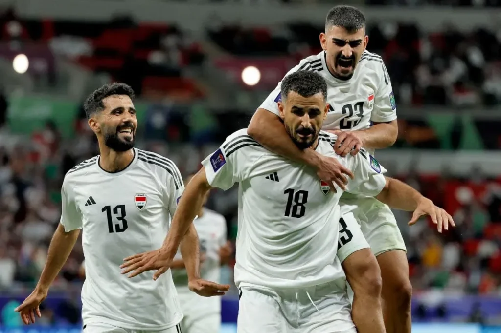منتخب العراق والجزائر في بطولة كأس العرب 2025 منتخب العراق والجزائر في بطولة كأس العرب 2025