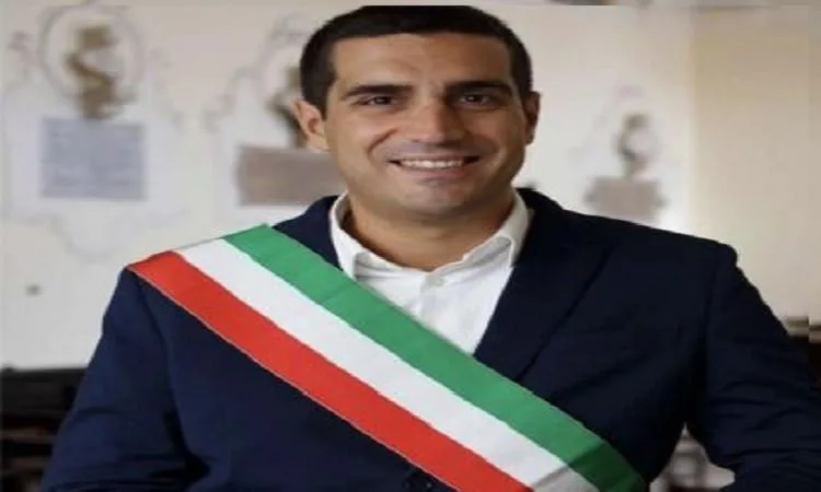 منطقة في إيطاليا تقطع الروابط مع إسرائيل بسبب النزاع في غزة منطقة في إيطاليا تقطع الروابط مع إسرائيل بسبب النزاع في غزة