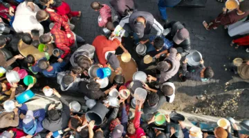 منظمة الصحة العالمية تحذر من أن حظر دخول الغذاء إلى غزة سيؤدي إلى المجاعة.