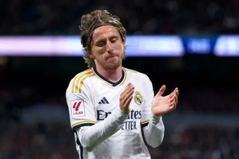 مودريتش يأمل في نهاية غير متوقعة مودريتش يأمل في نهاية غير متوقعة