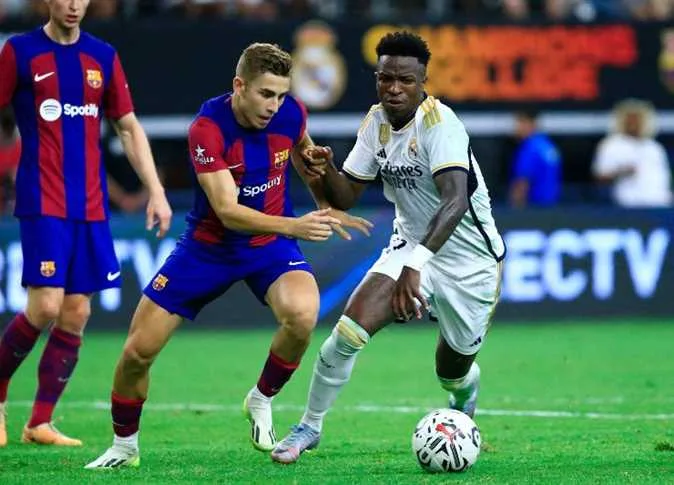 موعد مباراة برشلونة وريال مدريد في الدوري الإسباني