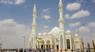 «ميدار» تفتتح مسجد «المعز» في مدينة «مستقبل سيتي» بشرق القاهرة