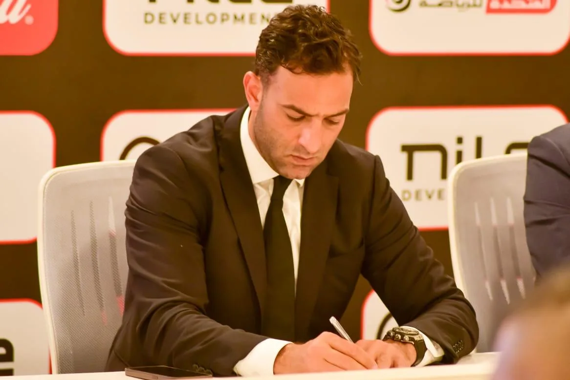 ميدو يكشف.. موعد حل إيقاف قيد الزمالك وعودة زيزو للتدريبات