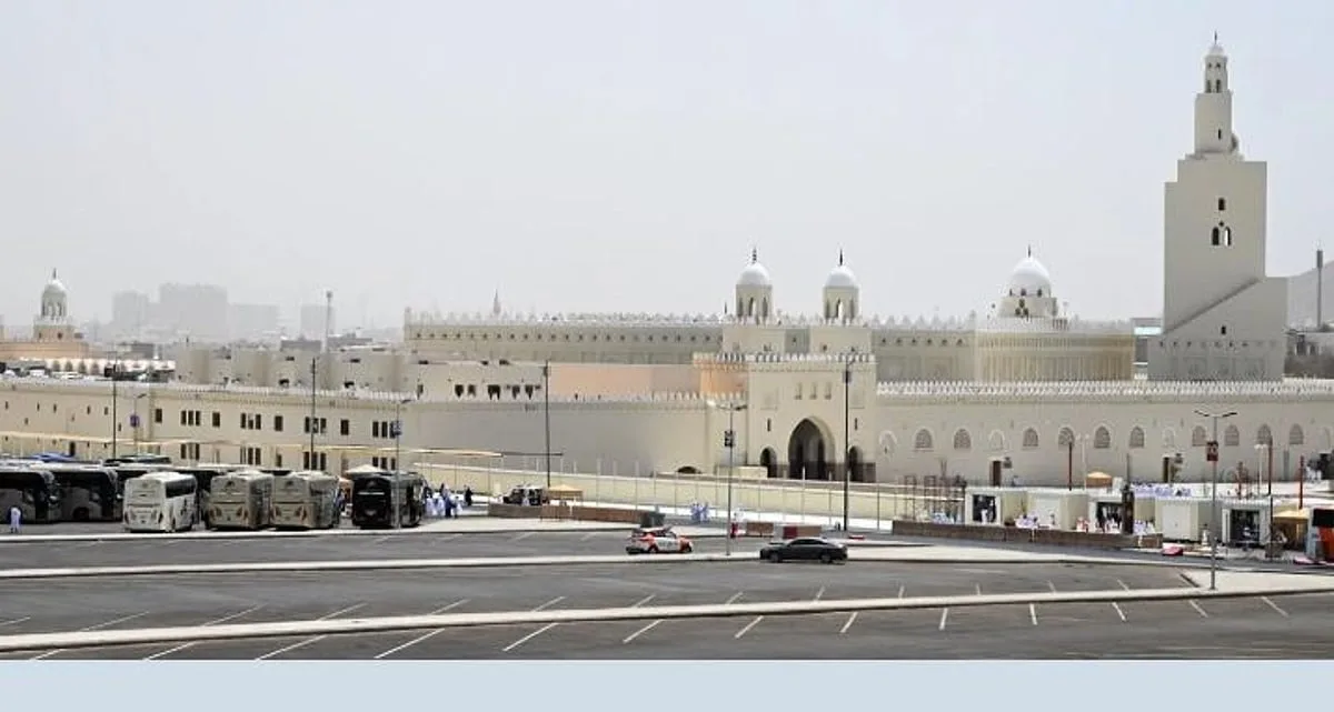 «ميقات ذي الحليفة».. المحطة الأولى للحجاج في رحلتهم من المدينة المنورة إلى مكة المكرمة «ميقات ذي الحليفة».. المحطة الأولى للحجاج في رحلتهم من المدينة المنورة إلى مكة المكرمة