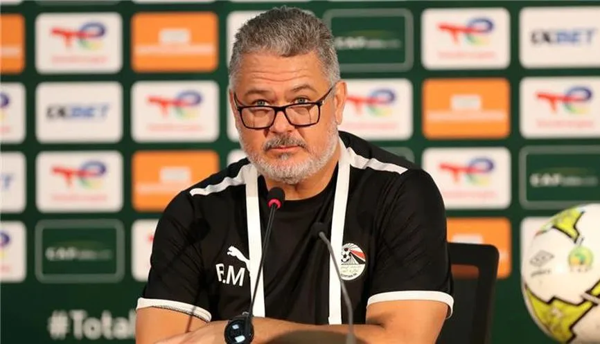 فيديو: ميكالي يتولى تدريب الزمالك فيديو: ميكالي يتولى تدريب الزمالك