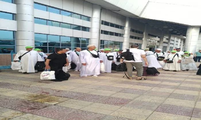 ميناء نويبع يستمر في استضافة حجاج البر.. مغادرة 4000 حاج حتى الآن ميناء نويبع يستمر في استضافة حجاج البر.. مغادرة 4000 حاج حتى الآن