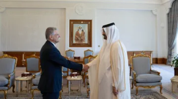 نائب الأمير يلتقي رئيس البرلمان المجري