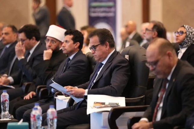 نائب رئيس الوزراء يعلن عن خطة سريعة لمعالجة قضايا السكان والحد من التقزم وسوء التغذية. نائب رئيس الوزراء يعلن عن خطة سريعة لمعالجة قضايا السكان والحد من التقزم وسوء التغذية.