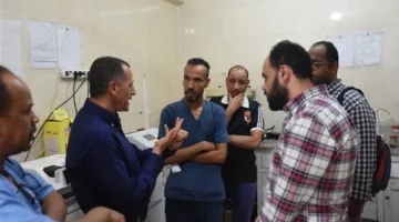 نائب محافظ أسوان يزور مستشفى الإدمان في إطار مبادرة “أسوان بدون مخدرات”