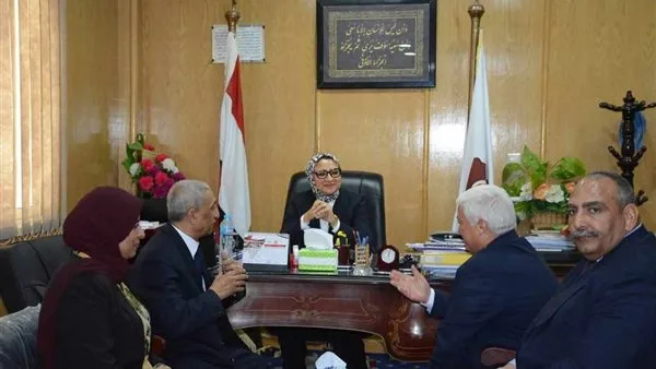 نائب محافظ الوادي الجديد تبحث إنشاء مدرسة تكنولوجيا التعدين التطبيقية