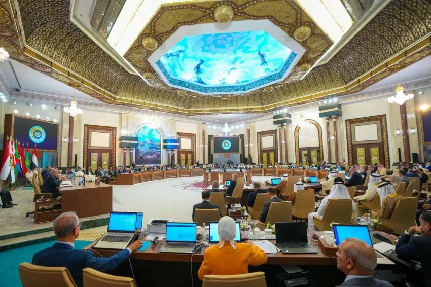 نائب وزير الخارجية يشارك في الاجتماع التحضيري الوزاري لمجلس جامعة الدول العربية في دورته الرابعة والثلاثين. نائب وزير الخارجية يشارك في الاجتماع التحضيري الوزاري لمجلس جامعة الدول العربية في دورته الرابعة والثلاثين.