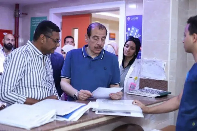 نائب وزير الصحة يُجري جولة في منشآت البحر الأحمر: «حوافز للموظفين وتحديثات عاجلة» نائب وزير الصحة يُجري جولة في منشآت البحر الأحمر: «حوافز للموظفين وتحديثات عاجلة»