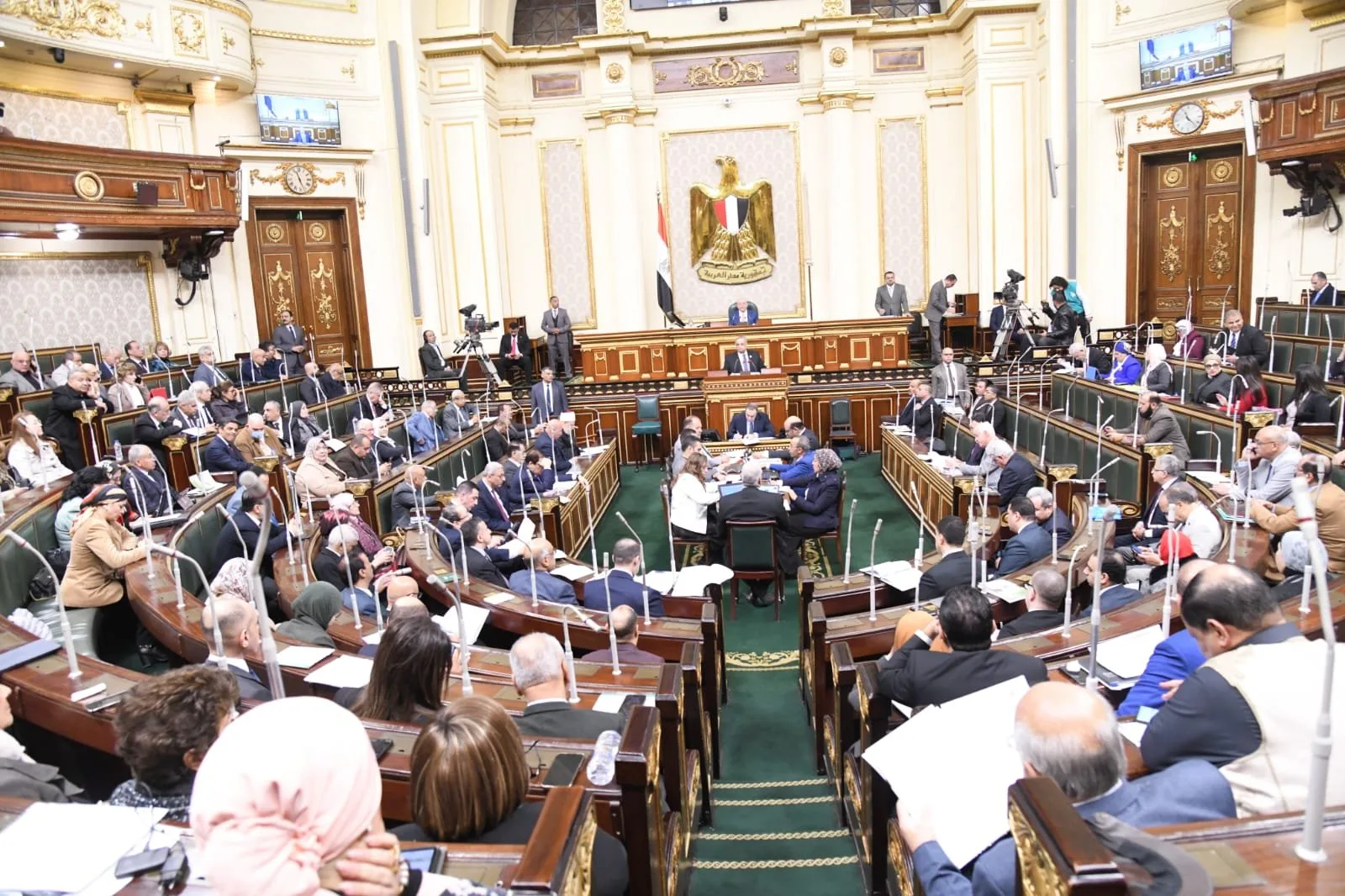 نائبة تدعو إلى مراقبة الأسواق بالتزامن مع الموافقة على الزيادة المالية نائبة تدعو إلى مراقبة الأسواق بالتزامن مع الموافقة على الزيادة المالية