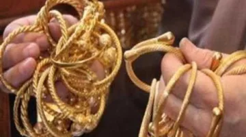 نائبة في البرلمان تتهم زوجها السابق بسرقة مجوهراتها الذهبية من منزلها في الهرم.