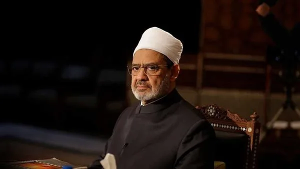 نتطلع لاستكمال العمل مع قداسته.. شيخ الأزهر يهنئ البابا ليو الرابع عشر بمناسبة انتخابه بابا للكنيسة الكاثوليكية