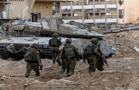 نتنياهو: الضغط العسكري الذي استخدمناه في غزة أدى إلى تحرير 148 شخصًا، وما زال هناك 20 على الأقل أحياء بشكل مؤكد. نتنياهو: الضغط العسكري الذي استخدمناه في غزة أدى إلى تحرير 148 شخصًا، وما زال هناك 20 على الأقل أحياء بشكل مؤكد.