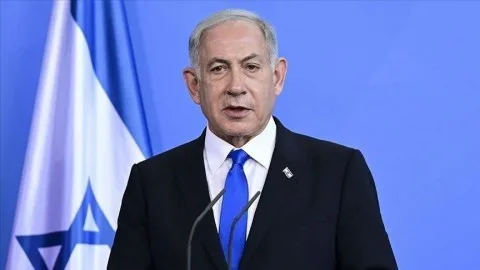 نتنياهو يكذب تصريحات ترامب بشأن اعترافه بالدولة الفلسطينية ويصف ذلك بـ”مجرد لعبة سياسية” ويؤكد: ما يُقال عن تدهور علاقتي معه غير صحيح.