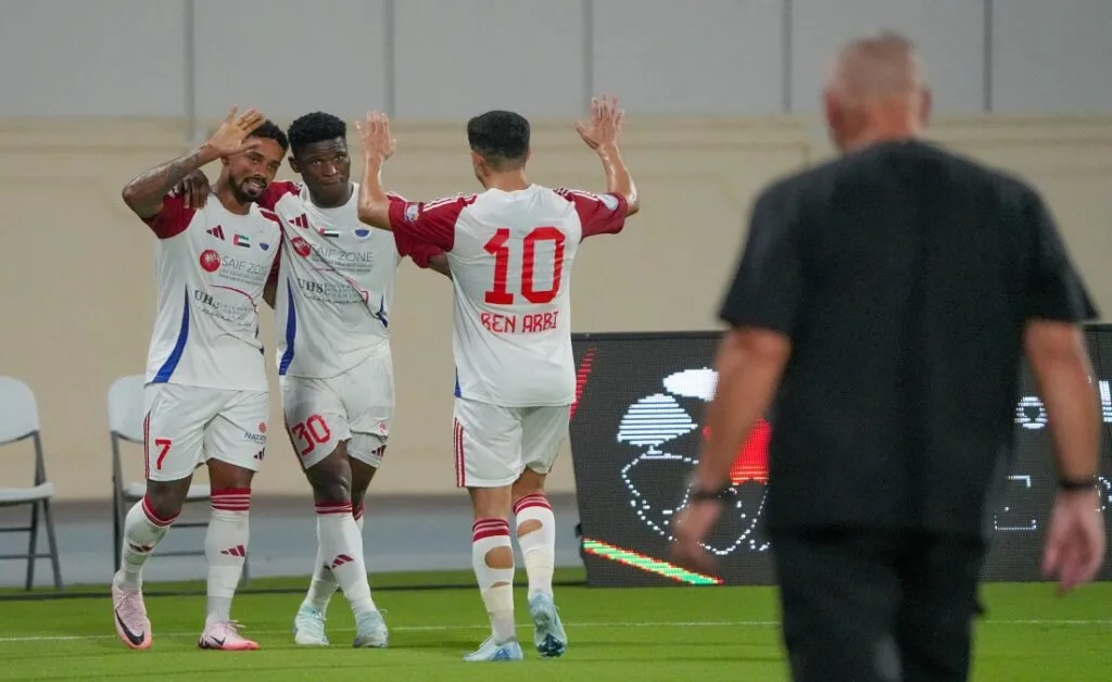 نجم الشارقة يتوقع سيناريو نهائي كأس رئيس الدولة الإماراتي