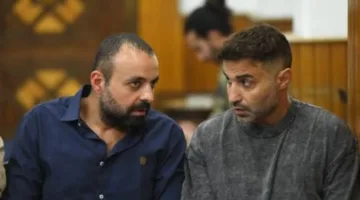 نجوم الفن، بما فيهم أحمد فهمي وفتحي عبد الوهاب، يشاركون في عزاء والد إياد صالح – صور