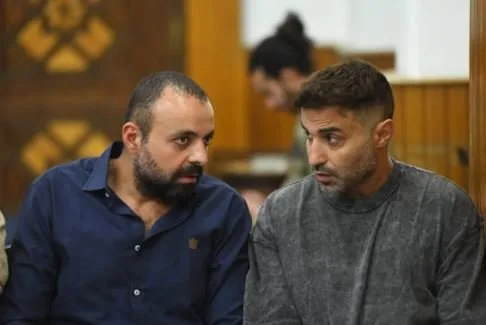 نجوم الفن، بما فيهم أحمد فهمي وفتحي عبد الوهاب، يشاركون في عزاء والد إياد صالح – صور نجوم الفن، بما فيهم أحمد فهمي وفتحي عبد الوهاب، يشاركون في عزاء والد إياد صالح – صور