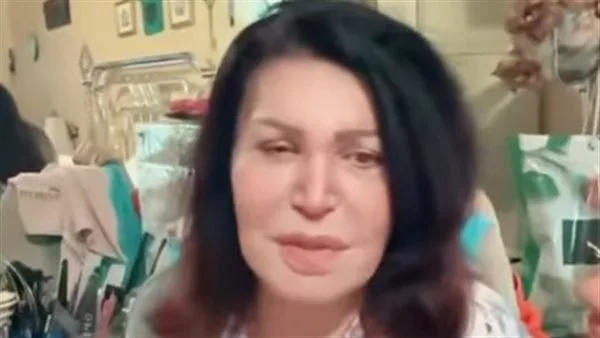 نجوى فؤاد ت divulge مستجدات وضعها الصحي: أواجه مضاعفات نتيجة كسر في ذراعي.