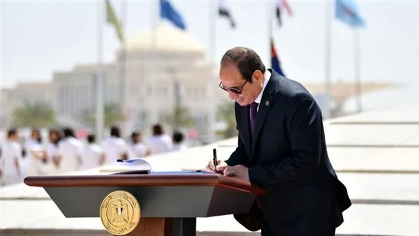 “نحن في قمة العطاء” .. ردود المصريين على كلمة السيسي التاريخية في قمة بغداد “نحن في قمة العطاء” .. ردود المصريين على كلمة السيسي التاريخية في قمة بغداد