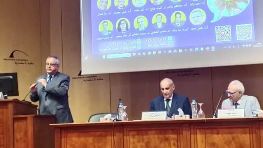 ندوة "المثاقفة والترجمة والتقارب بين الشعوب" بمكتبة الإسكندرية