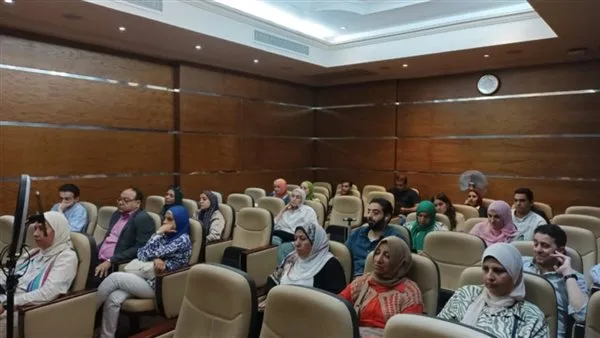 ندوة في جامعة عين شمس حول الجوانب القانونية للأنشطة الأكاديمية ندوة في جامعة عين شمس حول الجوانب القانونية للأنشطة الأكاديمية