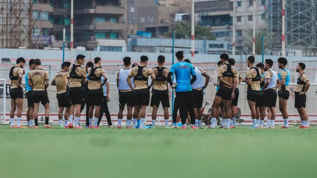 نشرة أخبار الزمالك| تحرك جديدة تجاه بييسيرو.. وأزمة للرمادي ومعسكر للفريق استعدادًا لسيراميكا