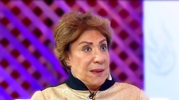 نشرة الفن| أشرف زكي يتخذ إجراءً قانونيًا ضد منتحل شخصيات النجوم.. أول رد من سميحة أيوب على شائعة إصابتها بسرطان الثدي