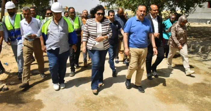 «نظام شامل».. محافظ أسيوط يزور مشاريع تطوير مزارع باستثمار 55 مليون جنيه لتعزيز الإنتاج الحيواني «نظام شامل».. محافظ أسيوط يزور مشاريع تطوير مزارع باستثمار 55 مليون جنيه لتعزيز الإنتاج الحيواني