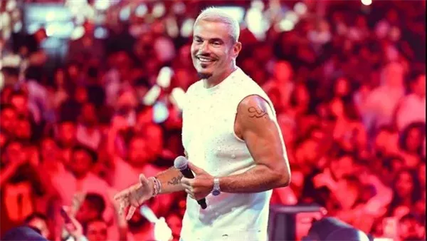 نفاذ تذاكر "FAN PIT" لحفل عمرو دياب في القاهرة قبل أسبوع من موعده