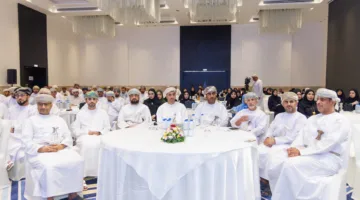 نقاش حول القوانين الاقتصادية في مؤتمر التجارة والقانون بشمال الباطنة