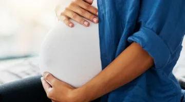 نقص فيتامين B12: خطر غير مرئي يهدد صحة النساء الحوامل