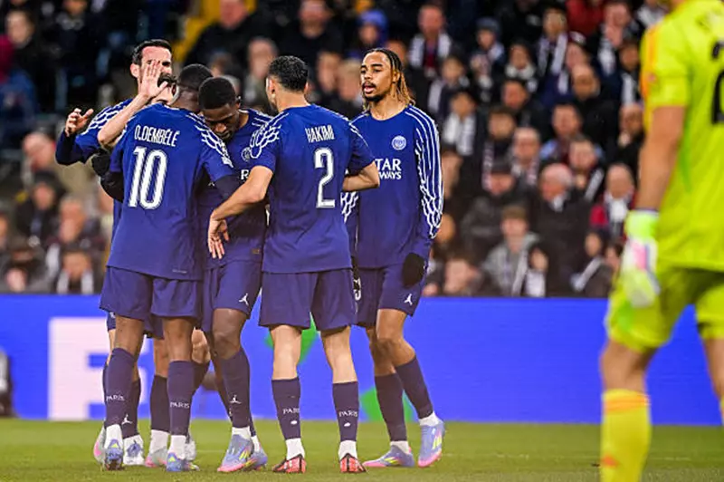 نهائي دوري أبطال أوروبا: باريس سان جيرمان يكشف عن تشكيلته لملاقاة إنتر نهائي دوري أبطال أوروبا: باريس سان جيرمان يكشف عن تشكيلته لملاقاة إنتر
