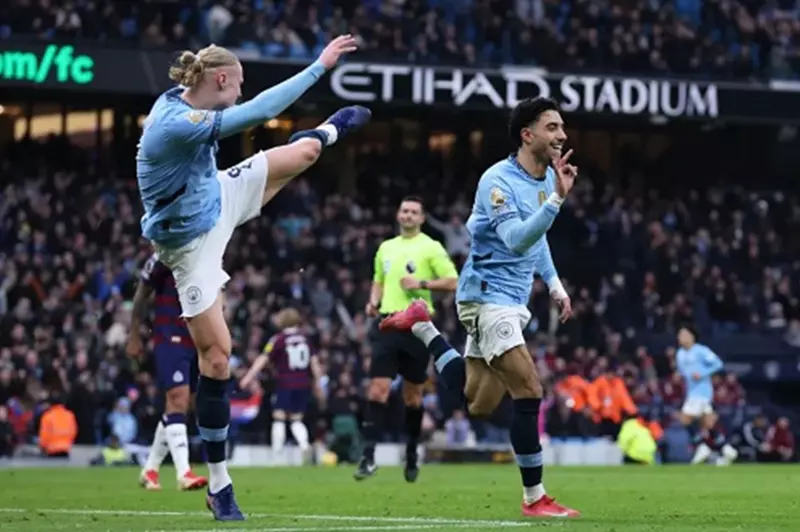 نهائي كأس الاتحاد الإنجليزي: مرموش وهالاند يتقدمون هجوم مانشستر سيتي أمام كريستال بالاس نهائي كأس الاتحاد الإنجليزي: مرموش وهالاند يتقدمون هجوم مانشستر سيتي أمام كريستال بالاس