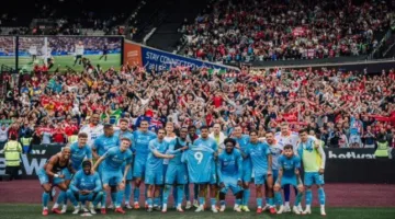 نوتنجهام يتمسك بفرصة التأهل لدوري الأبطال بعد انتصاره على ويستهام بهدفين دون رد
