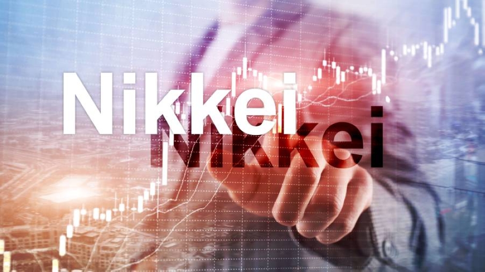 نيكاي يغلق مرتفعاً بأكثر من 1% مع استبعاد رفع بنك اليابان أسعار الفائدة قريباً