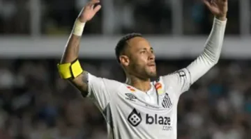 نيمار يعود إلى اللعب قبل أيام من الكشف عن قائمة المنتخب البرازيلي