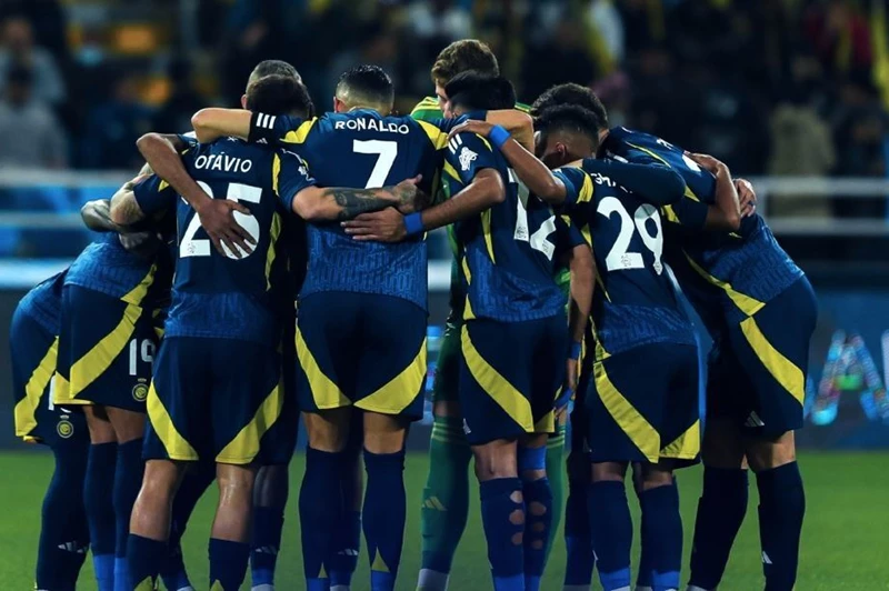 نيوم يسعى للتعاقد مع حارس النصر نيوم يسعى للتعاقد مع حارس النصر