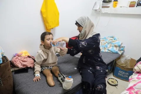 هآرتس: ما تقوم به إسرائيل في غزة يُعد “جريمة حرب جماعية” هآرتس: ما تقوم به إسرائيل في غزة يُعد “جريمة حرب جماعية”
