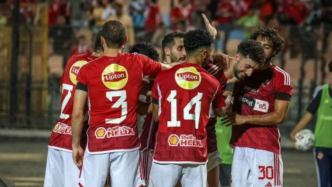 “هدف حاسم” يقرب الأهلي من الفوز بلقب الدوري المصري “هدف حاسم” يقرب الأهلي من الفوز بلقب الدوري المصري