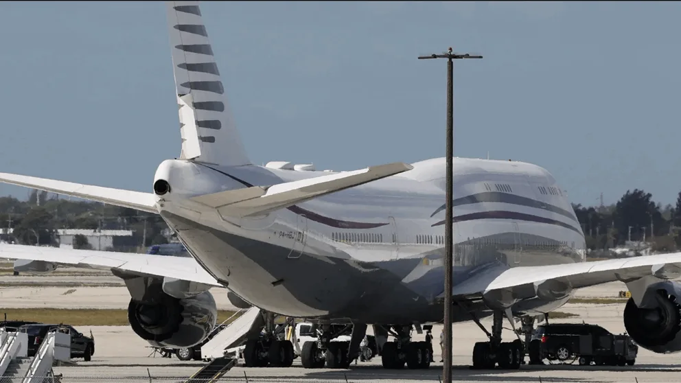 “هدية القصر الطائر”: ترامب يرد وقطر تنشر تعليقاً! “هدية القصر الطائر”: ترامب يرد وقطر تنشر تعليقاً!