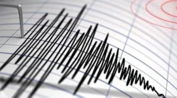 هزة أرضية بقوة 4.9 درجات تؤثر على إندونيسيا